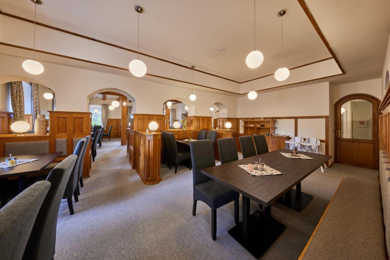 Hotel Auri Rudník Екстериор снимка